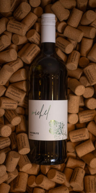<br>Artikel-Nr.: 1<br>Potzblitz Weisswein trocken in der 1 Ltr. Flasche<br>