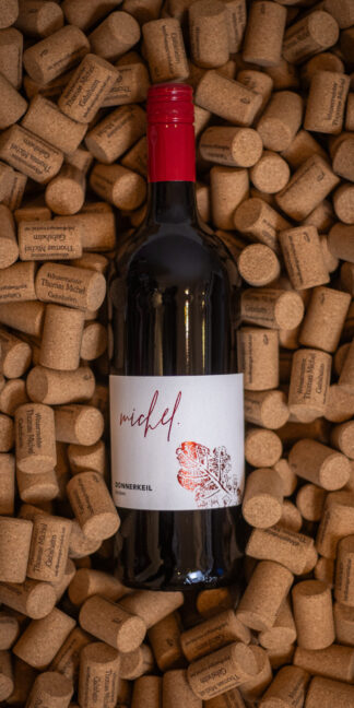 <br>Artikel-Nr.: 2<br>DONNERKEIL Rotwein trocken in der Ltr. Flasche<br>